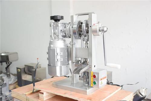 壓片機(jī) 壓片機(jī)